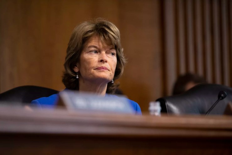 LisaMurkowski